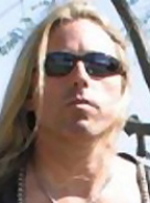 Tommy Gunn (i)