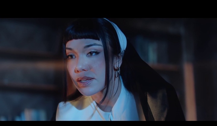 ⁣Beauty's journey leads to another beauty's biracial gb