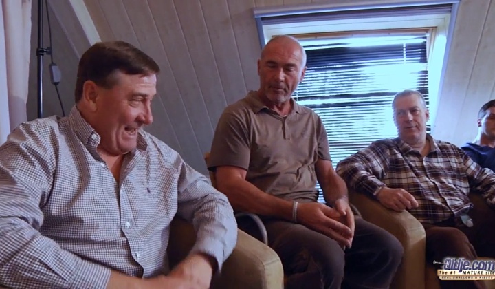 ⁣Gina gangbang with old guys