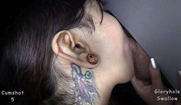⁣Grace young asian mix loves sucking and fucking random strangers 1st visit
