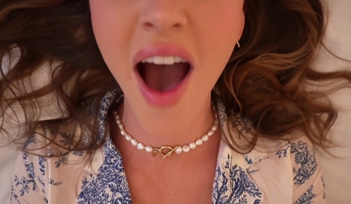 ⁣Tatum christine bringing mom to life 720p