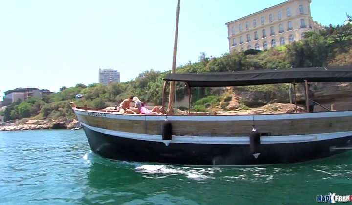 ⁣Orgy french on boat with three slutty young amatrice mature