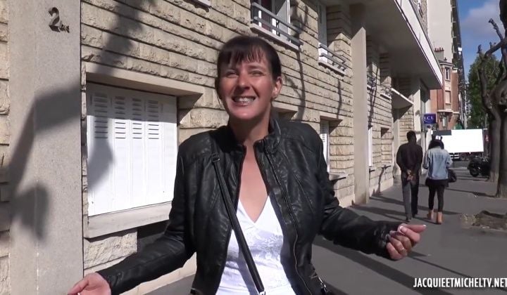 ⁣A mature french married woman wants even more cock
