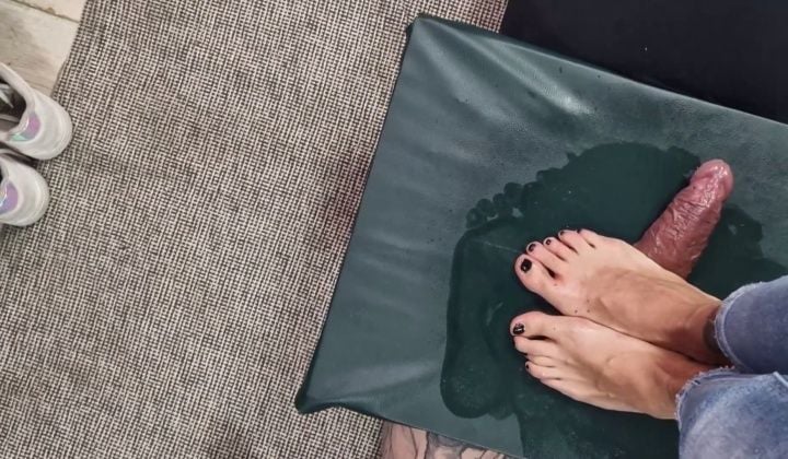 ⁣Imagine the pleasure