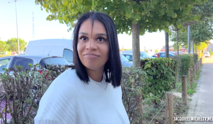 ⁣Laya french arab brunette, little chubby nympho in a good sex scene . cum on tit