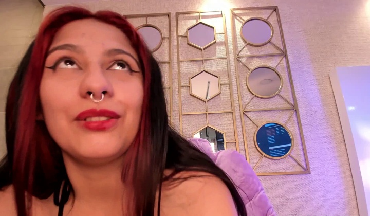 ⁣Natural huge tits babe bbc dildo blowjob and deepthroat