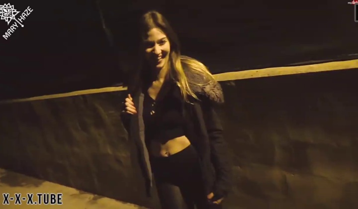 ⁣Mary haze street blowjob