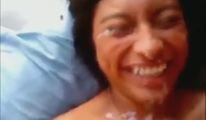 ⁣Fun mexican facial she says ew ew but love it guacala guacala xrares